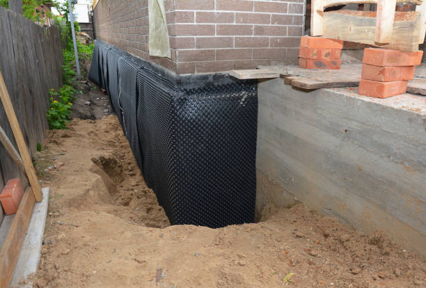 Happy homeowners after waterproofing job in Cumberland City